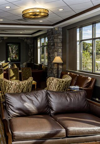 OakLeaf Surgical Hospital Lobby